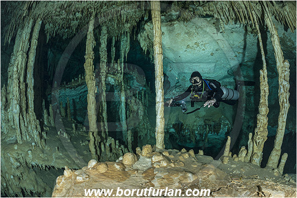 Cave, Dream gate, Cenotes, Tulum, Yucatan, Mexico, Stalactite, Diver