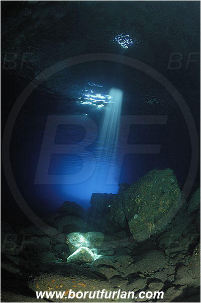 Island Vis, Croatia, Adriatic sea, Mediterranean sea, Reef, Cave, Green cave, Light ray