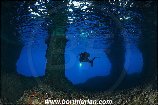 Island Vis, Croatia, Adriatic sea, Mediterranean sea, Reef, Cave, Pillar, Rocks, Diver