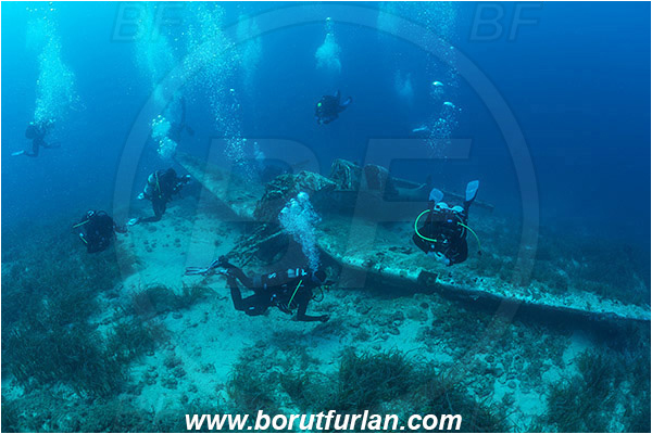 Island Zirje, Croatia, Adriatic sea, Mediterranean sea, Wreck, Airplane, Junkers JU-87 - Stuka, Diver, Divers