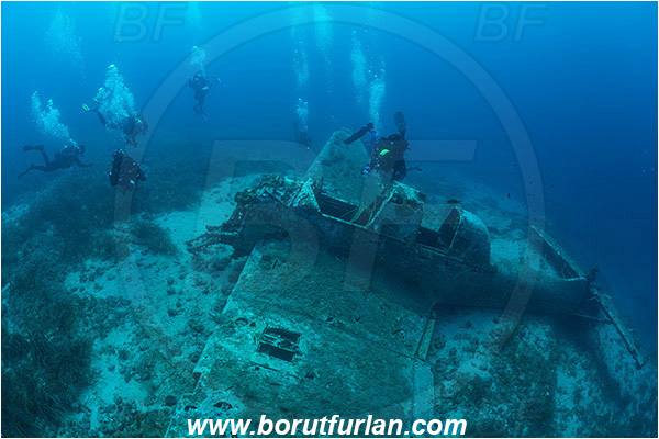 Island Zirje, Croatia, Adriatic sea, Mediterranean sea, Wreck, Airplane, Junkers JU-87 - Stuka, Diver, Divers