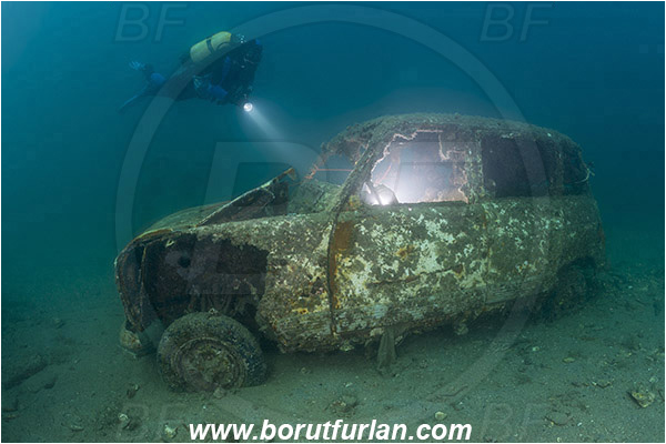 Fiesa, Slovenia, Adriatic sea, Mediterranean sea, Wreck, Car, Car wreck, Renault 4, Diver