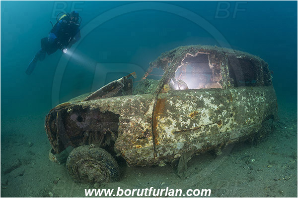 Fiesa, Slovenia, Adriatic sea, Mediterranean sea, Wreck, Car, Car wreck, Renault 4, Diver
