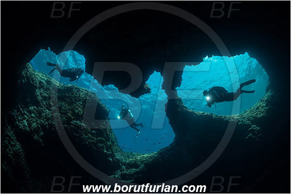 Island Brac, Croatia, Adriatic sea, Mediterranean sea, Reef, Cave, Window, Diver, Divers