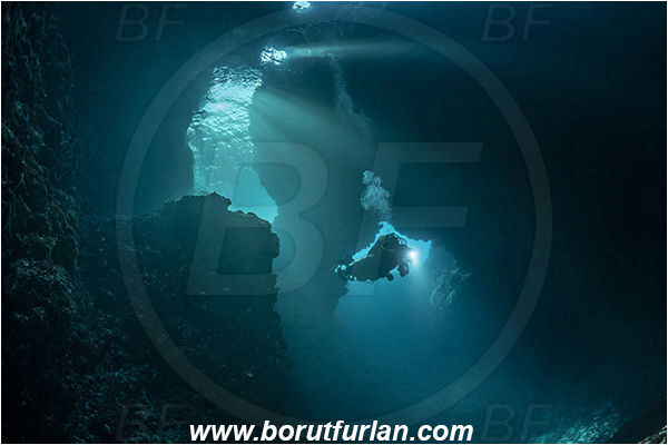 Island Korcula, Croatia, Adriatic sea, Mediterranean sea, Reef, Cave, Canyon, Stone bridge, Light rays, Diver