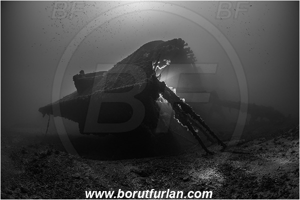 Island Vis, Croatia, Adriatic sea, Mediterranean sea, Wreck Brioni, Wreck, Brioni, Bow, black&white