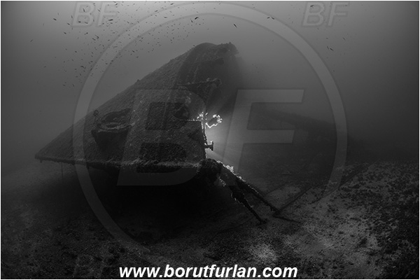 Island Vis, Croatia, Adriatic sea, Mediterranean sea, Wreck Brioni, Wreck, Brioni, Bow, black&white