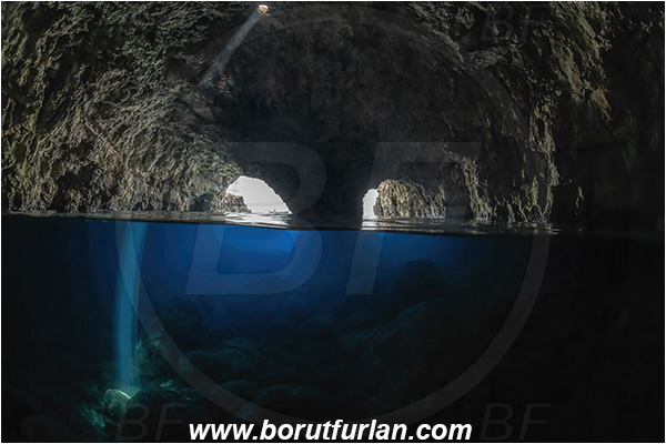 Island Vis, Croatia, Adriatic sea, Mediterranean sea, Reef, Cave, Green cave, Light ray, Split-shot, Over-under